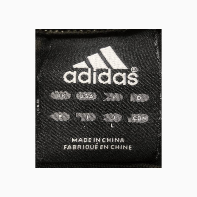 アディダス（adidas）の現行のタグ